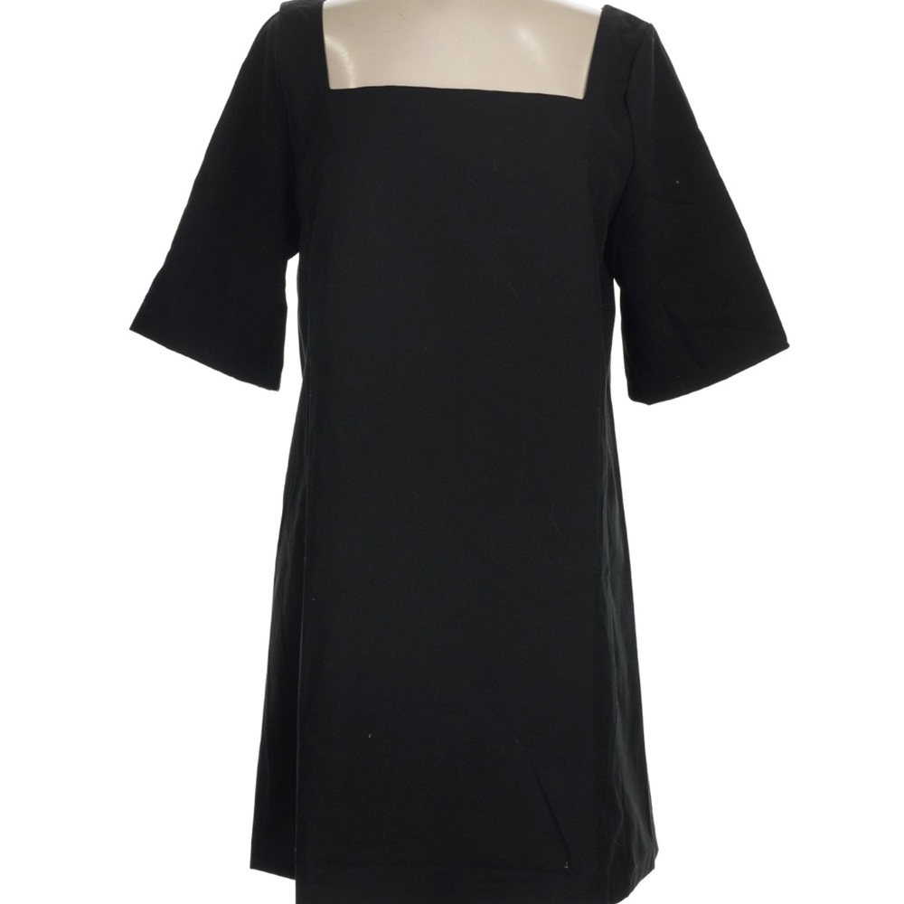 H&M Square-Neck Shift Dress - Sz Small NWT Minimalist - Clean Line
